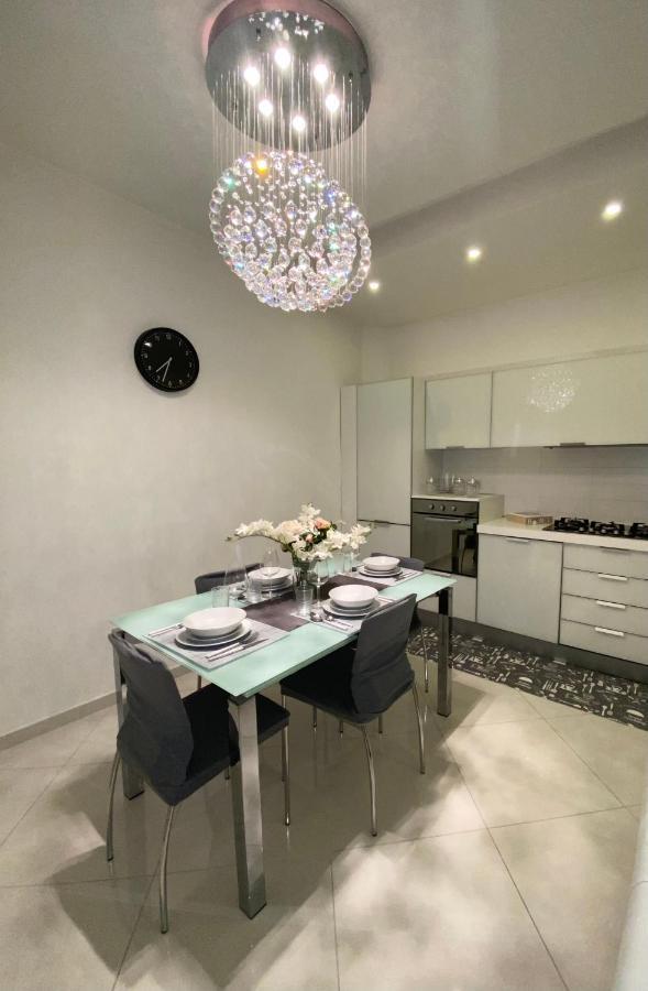 Casavacanza Carme' Napoli Ngoại thất bức ảnh