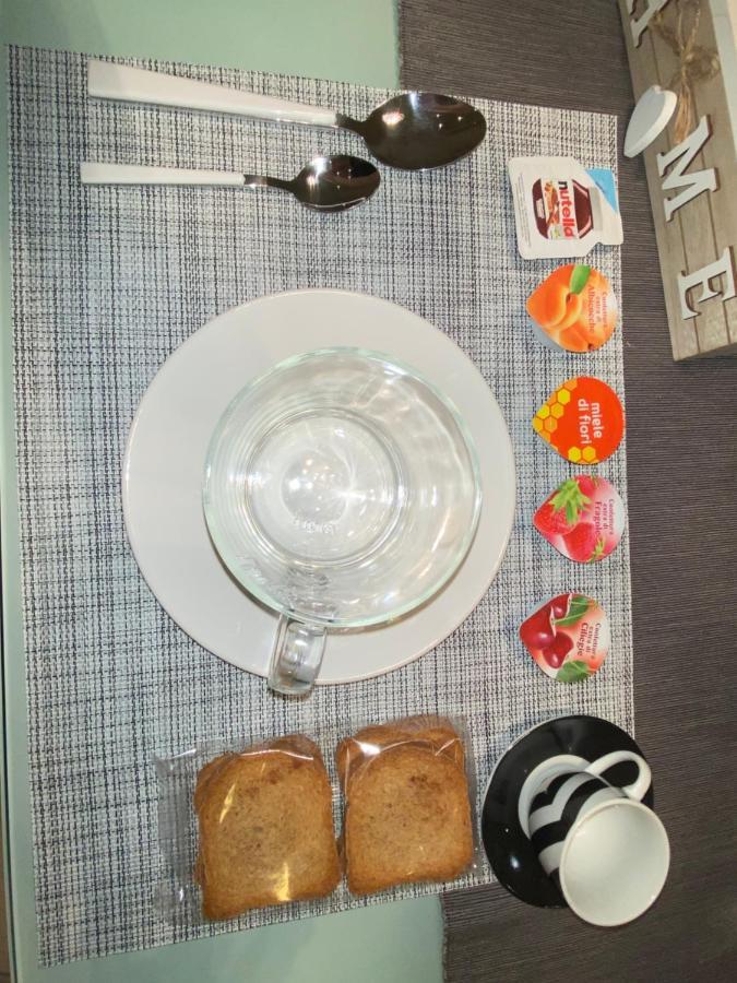 Casavacanza Carme' Napoli Ngoại thất bức ảnh